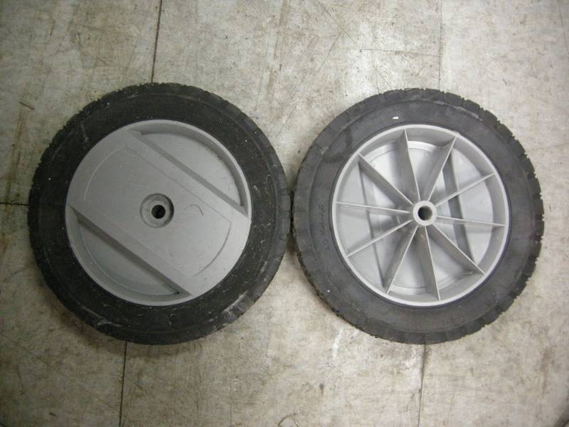 lot 257 image: Pair Utility Wheels