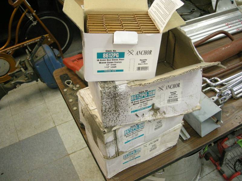lot 271 image: 3 Boxes 16 Gauge Crown Staples