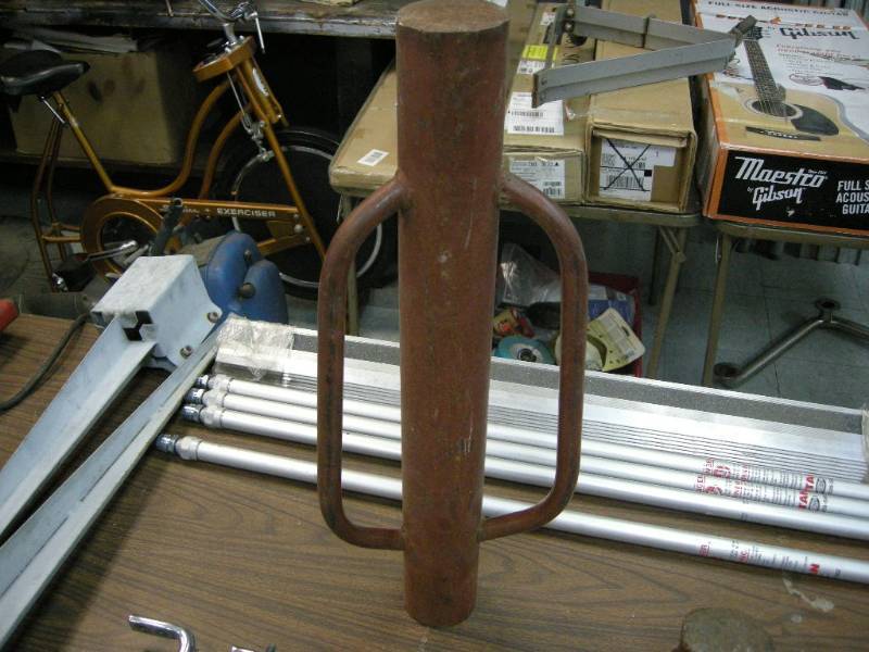 lot 286 image: Heavy Duty Post Pounder