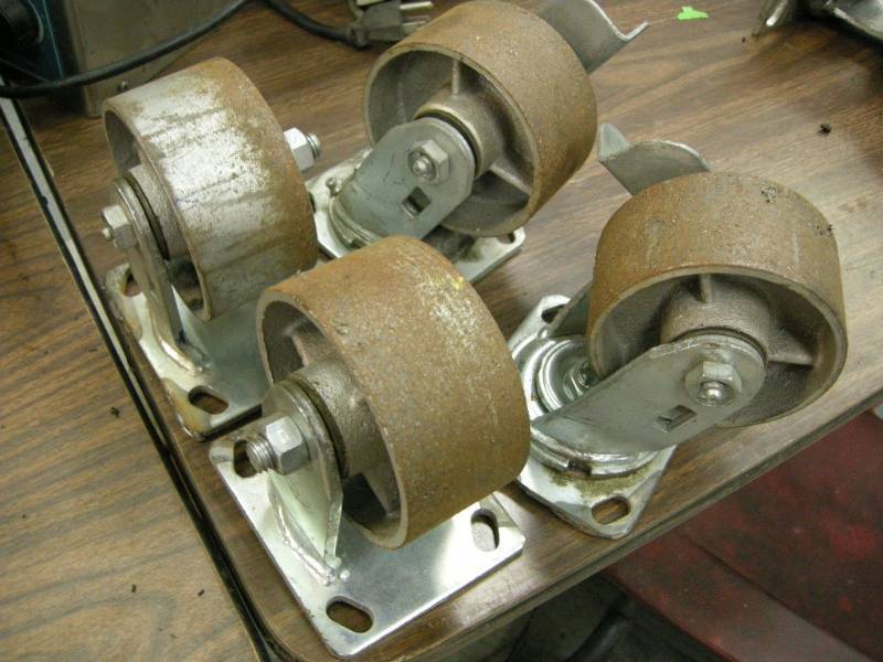 lot 284 image: Set of 4 Castor Wheels