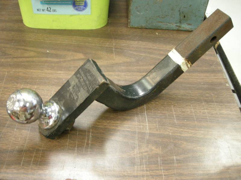 lot 290 image: ACAR 1-14 Hitch