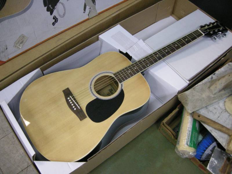 lot 307 image: Maestro-Gibson Acoustic Guitar