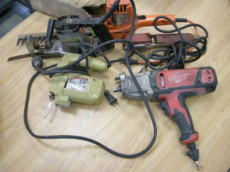 lot 331 image: Variety Electric Tools