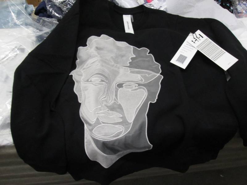 lot 46 image: Human Habit Mens M David Sweatshir...