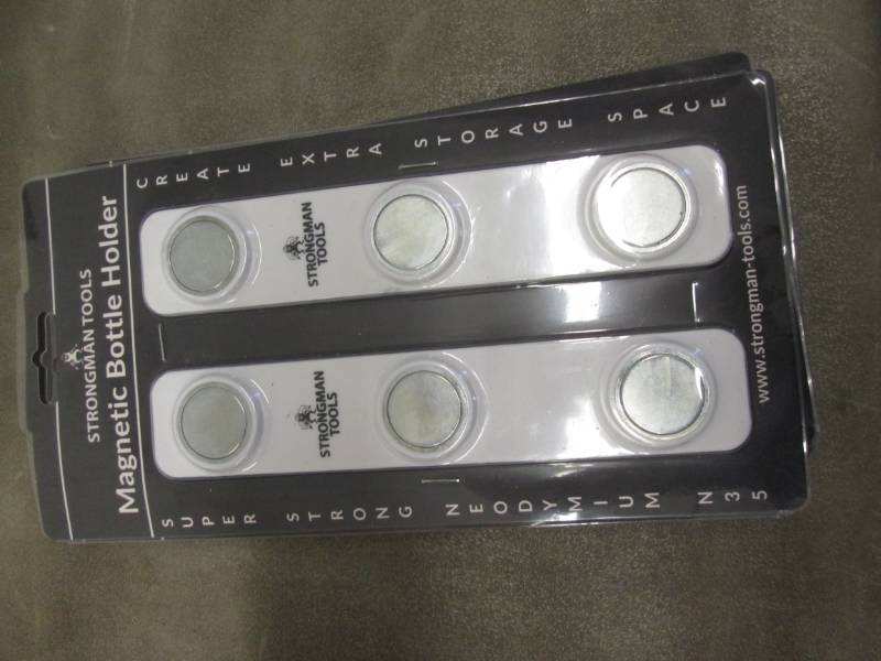 lot 69 image: 4 pks- Strongman Tools Magnetic Bee...