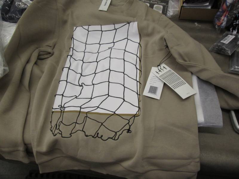 lot 92 image: Human Habit Mens XL Roped In Sweat...