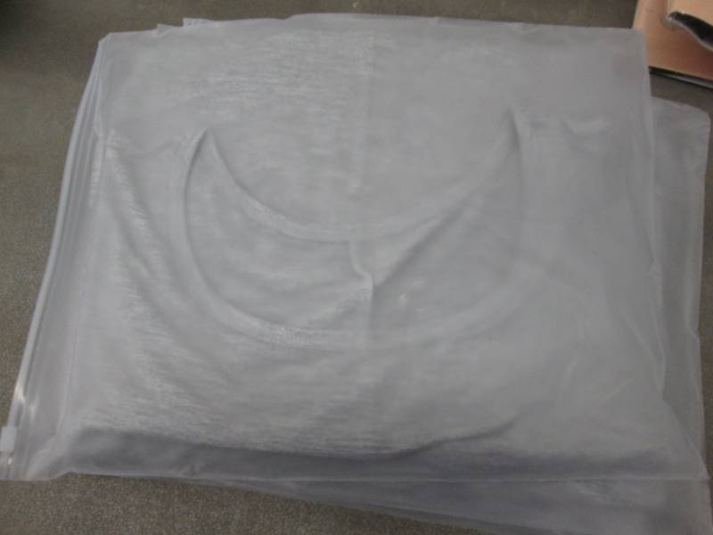 lot 101 image: 6 Large Sleeveless Tunic Tshirt Dre...
