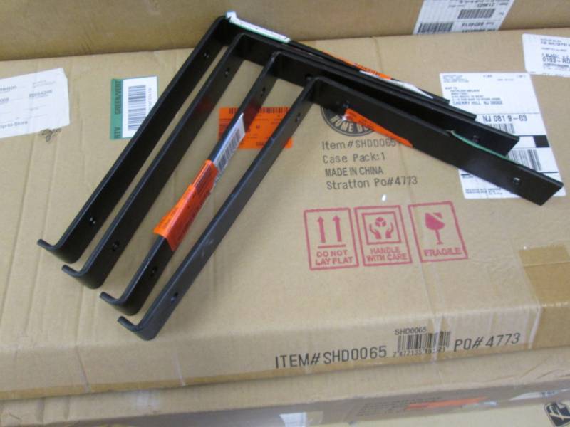 lot 273 image: 4 - Crates & Pallet 12 in. Forged S...