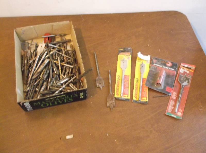 lot 35 image: Drill Bits