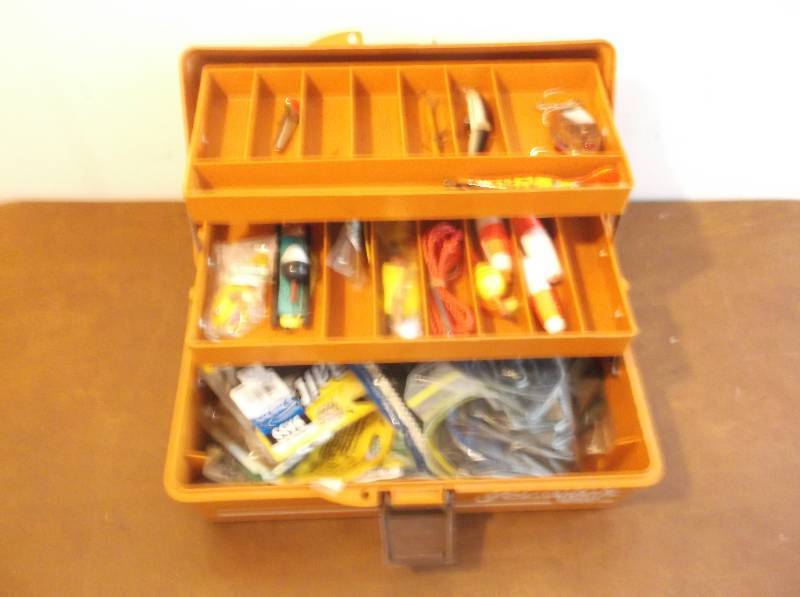 lot 64 image: Tackle Box