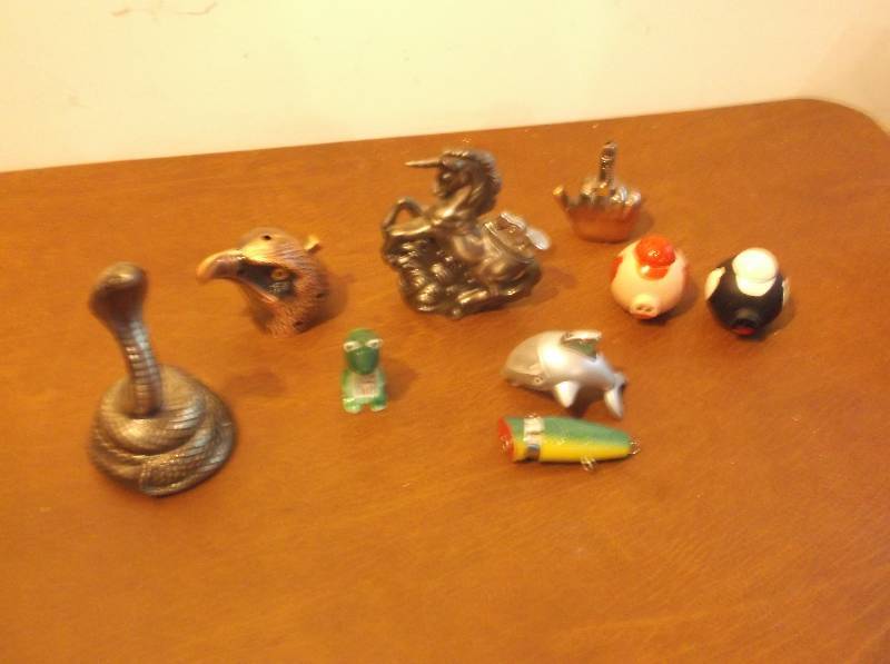 lot 84 image: Collectible