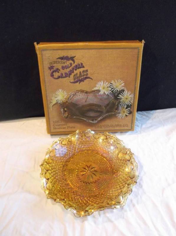 lot 142 image: Carnival Glass