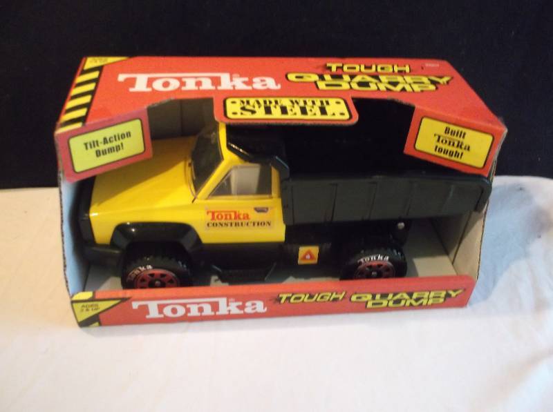 lot 163 image: Tonka