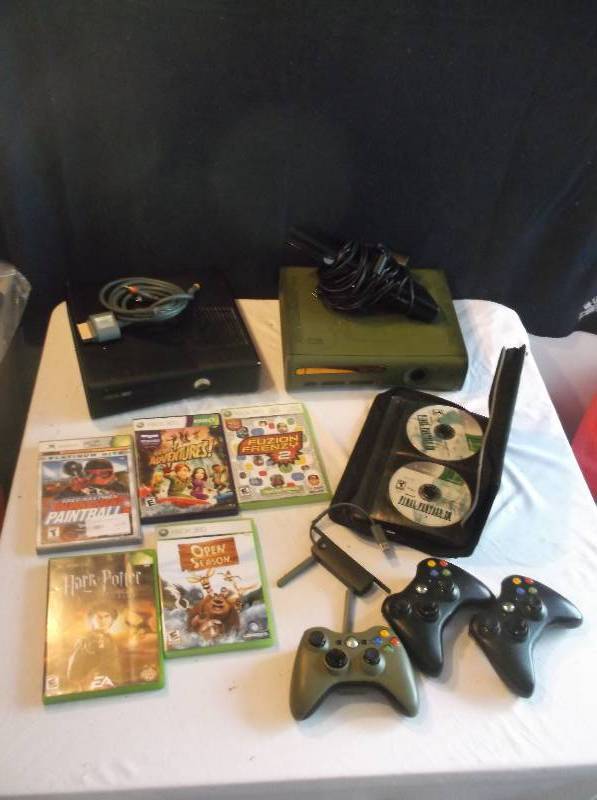 lot 204 image: XBOX 360