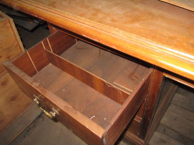 lot 301 image: Large solid wood executive desk