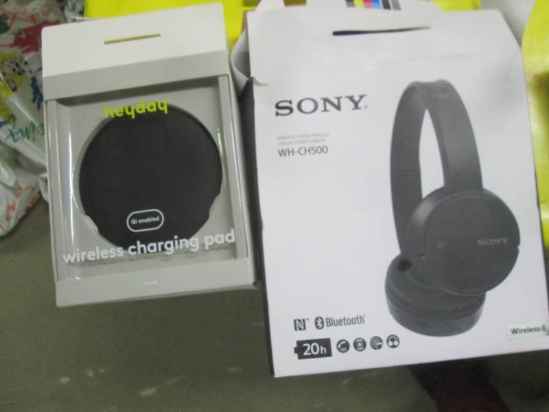 lot 187 image: sony headphones and wireless charge...