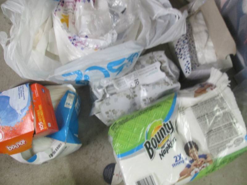 lot 218 image: lot of facial tissue, napkins and d...