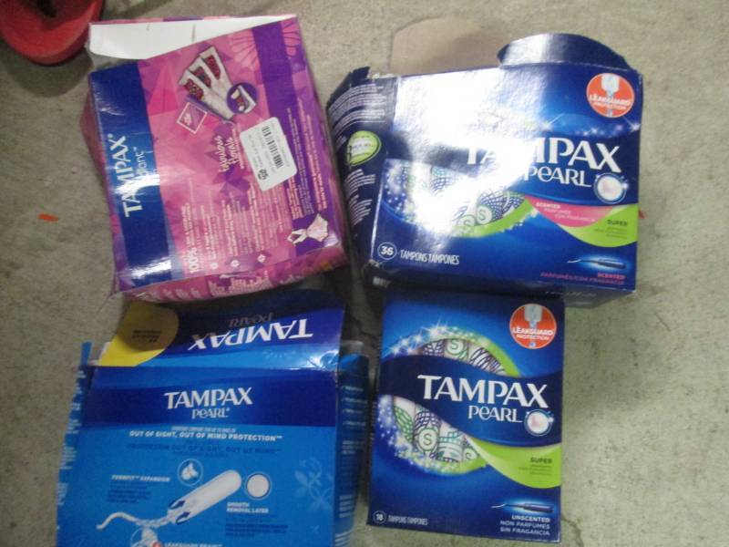lot 69 image: lot of misc womens items...