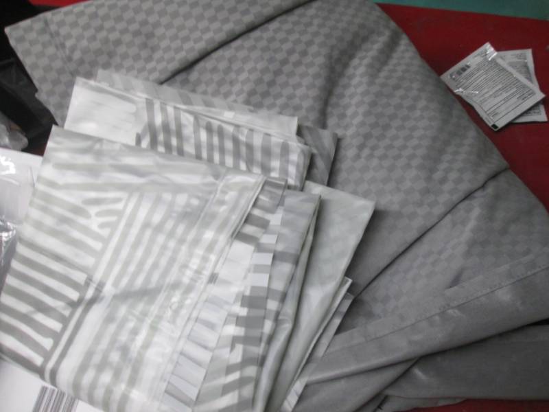 lot 80 image: curtain shower set...