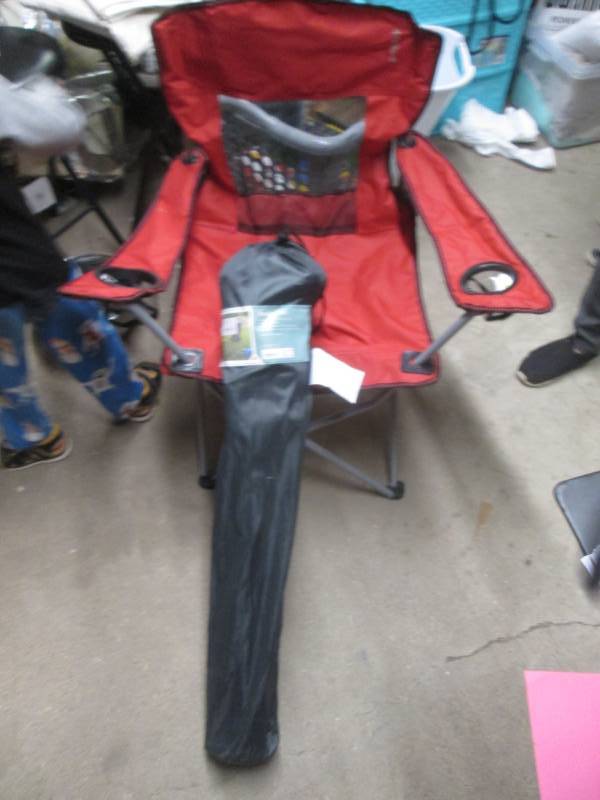 lot 81 image: lot of 2 outdoor chairs...