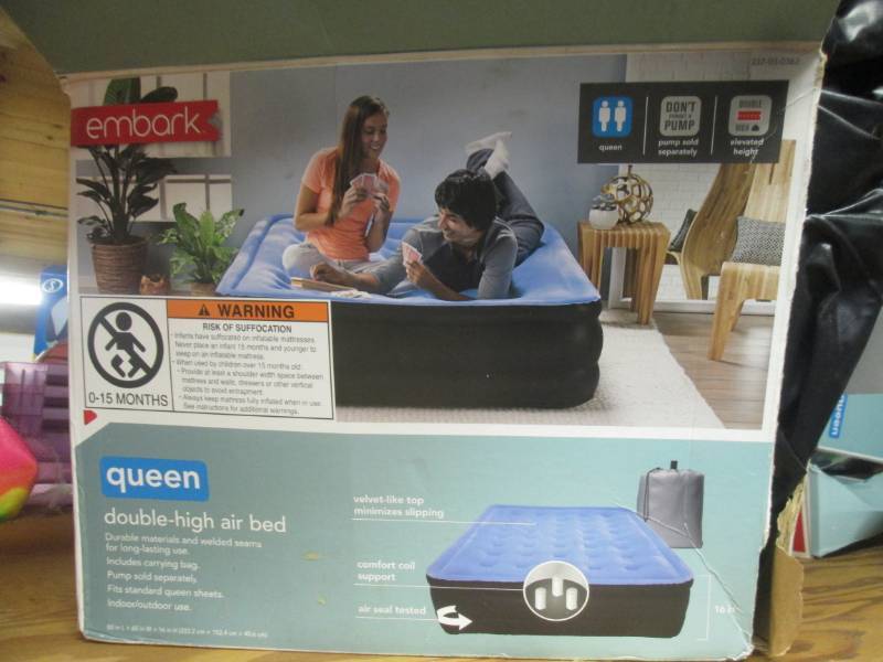 lot 94 image: queen airbed untested...