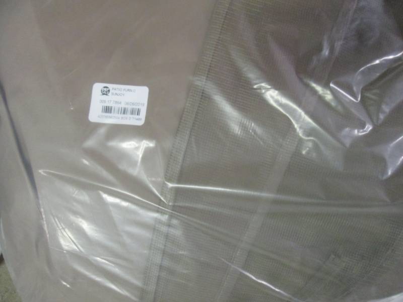 lot 95 image: outdoor furniture cover...