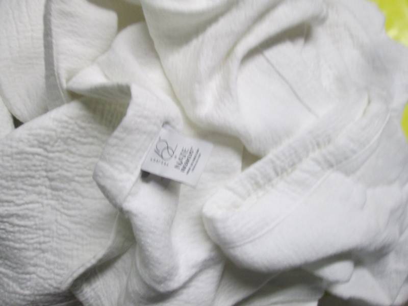 lot 169 image: queenfull quilt textured...