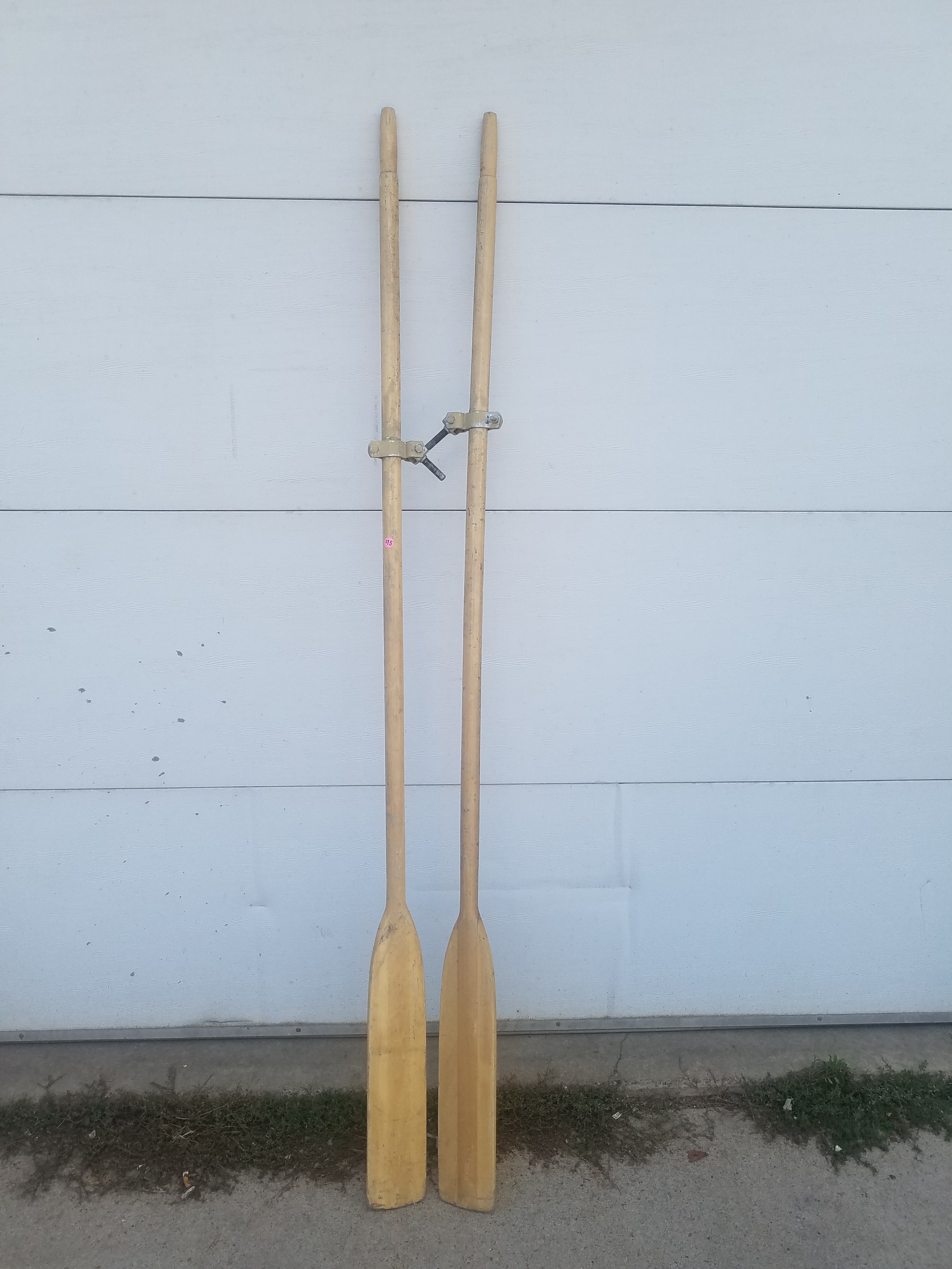 lot 21 image: Boat Oars