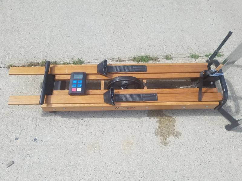 lot 15 image: Nordic Track Exercise Machine