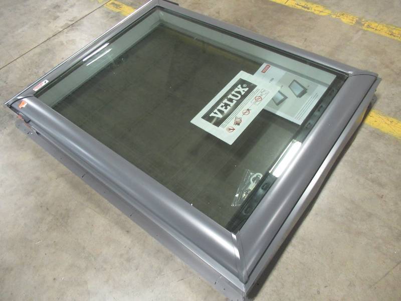lot 53 image: Velux 31-12 in. x 39 12. Egress Top Hinged Roof Window with Laminated LowE3 Glass GPU MK06 0060R