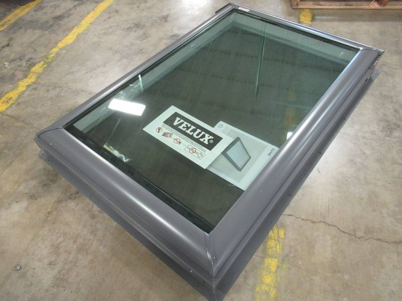 lot 56 image: Velux 31-12 x 47 14 Egress Top Hinged Roof Window with Laminated LowE3 Glass, GPU MK08 0060R