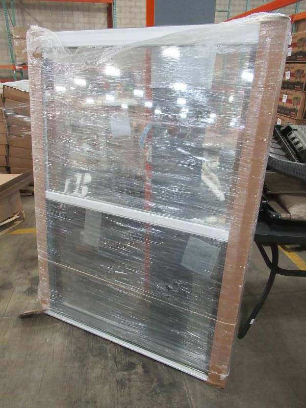 lot 65 image: ReliaBilt 3100 Vinyl Replacement White Exterior Single Hung Window, 3100SH28540001 45 X 61 X 2 34
