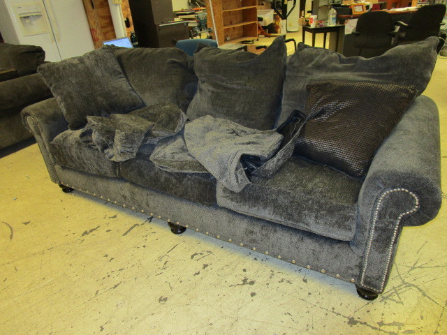 lot 503 image: SOFA WITH THROW PILLOWS