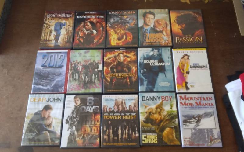 lot 13 image: 15 DVDs