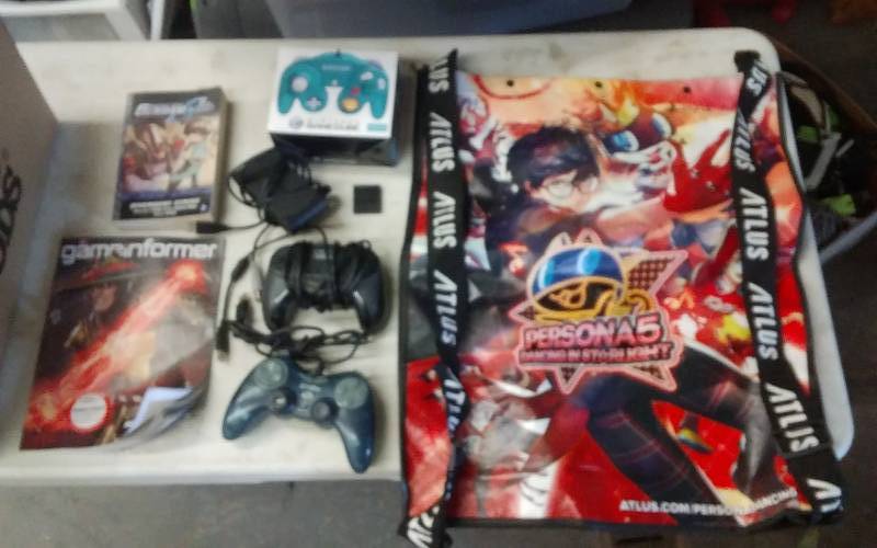 lot 39 image: Assorted Video Game Related