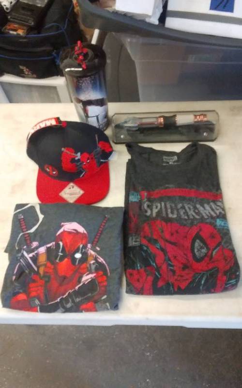 lot 50 image: Dead Pool, Spider Man, Dr. Who Collectibles
