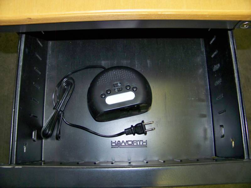 lot 30 image: Tuck-Under Desk Cart  Drawers and Table Top on Wheels