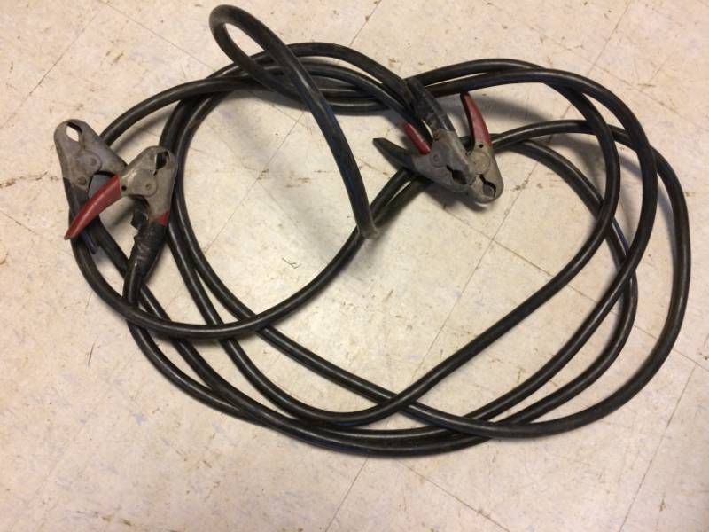 lot 73 image: Jumper Cables