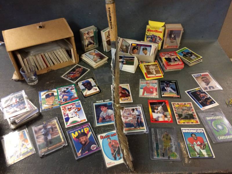 lot 67 image: Baseball Cards, Hockey Stick and More