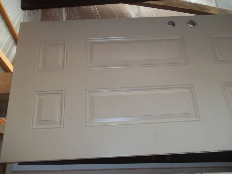 lot 174 image: Exterior Door