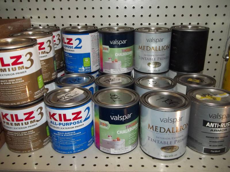 lot 310 image: Assorted Paint Collection