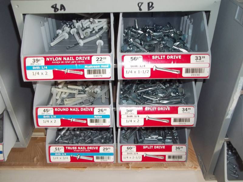 lot 324 image: Hardware Bin with Assorted Hardware