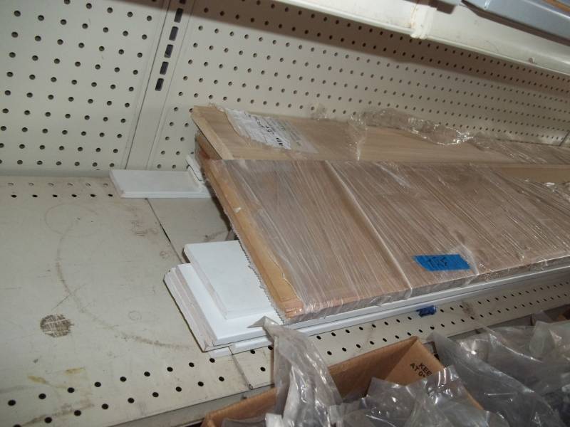 lot 338 image: Large Lot of Trim