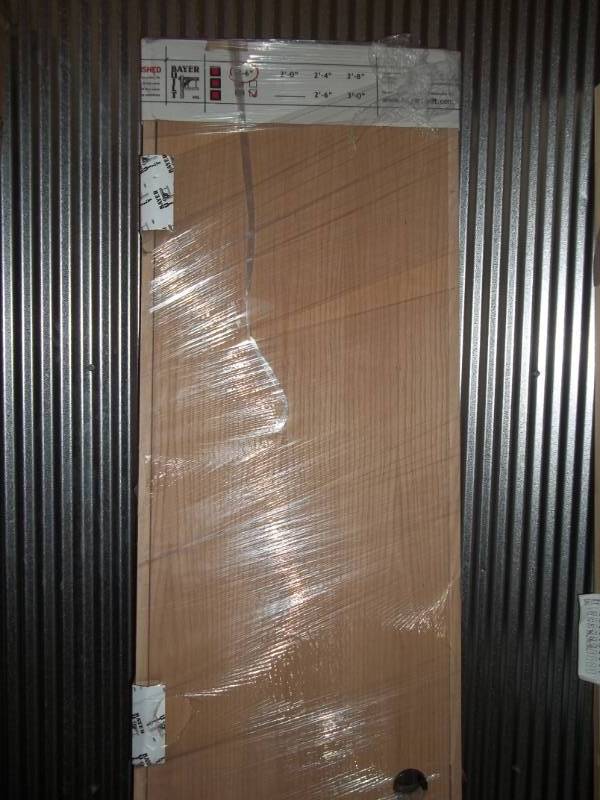 lot 365 image: Closet Door
