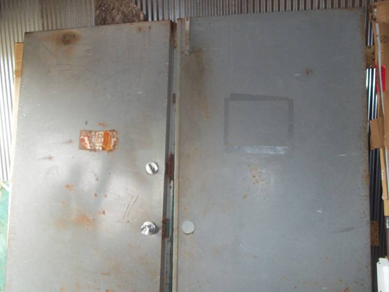 lot 376 image: Steel Double Door