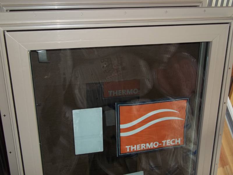 lot 395 image: Window