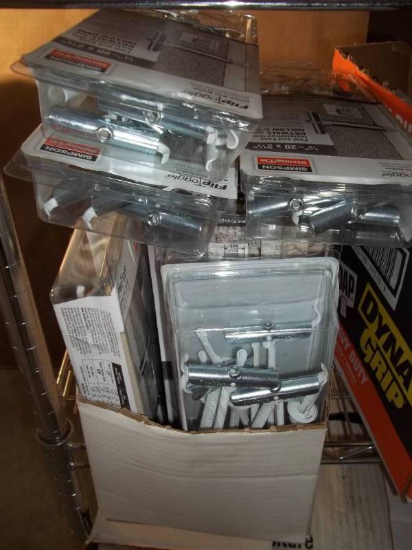 lot 435 image: Hollow Wall Anchors