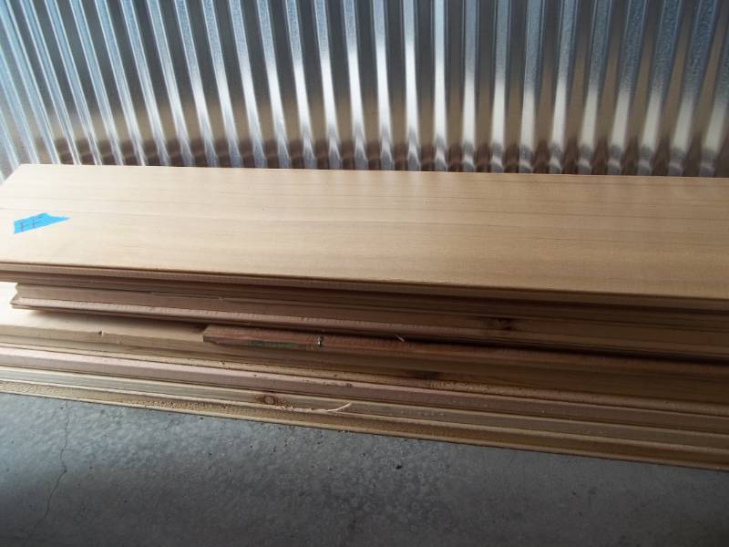 lot 451 image: Cedar Siding