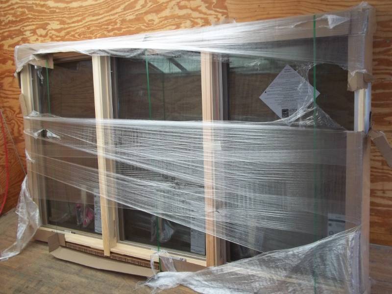 lot 459 image: Triple Casement Window System