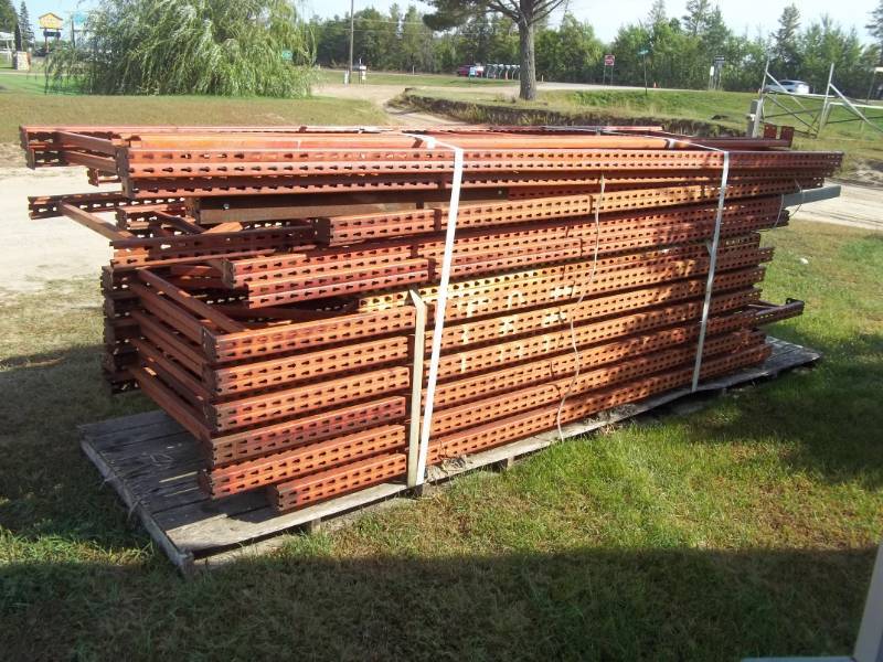 lot 1 image: Steel Shelf System